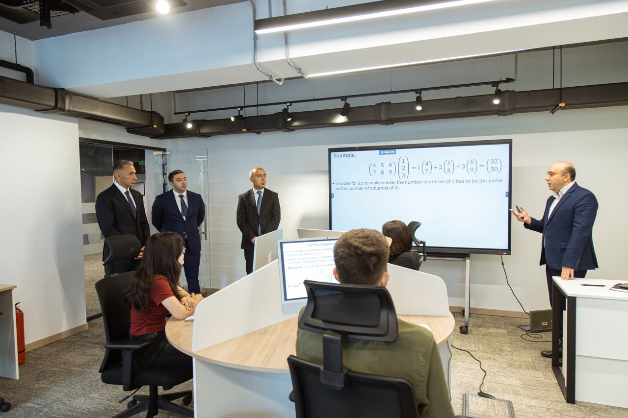 Nazirlər Süni İntellekt Akademiyasında - FOTOLAR